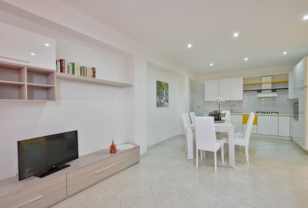 Casa Vacanze Villa Liotta Agropoli Quarto foto