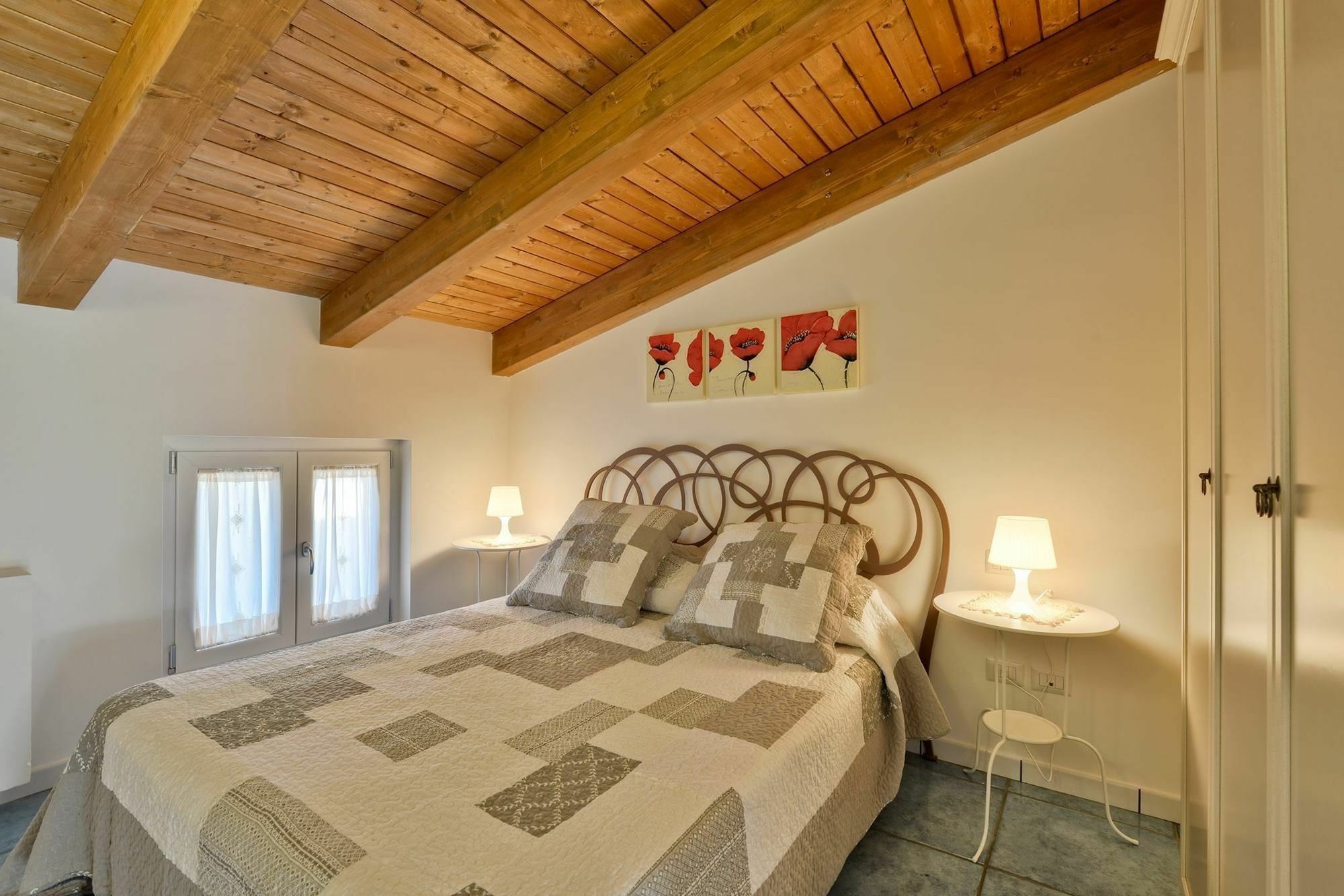 Casa Vacanze Villa Liotta Agropoli Exterior foto