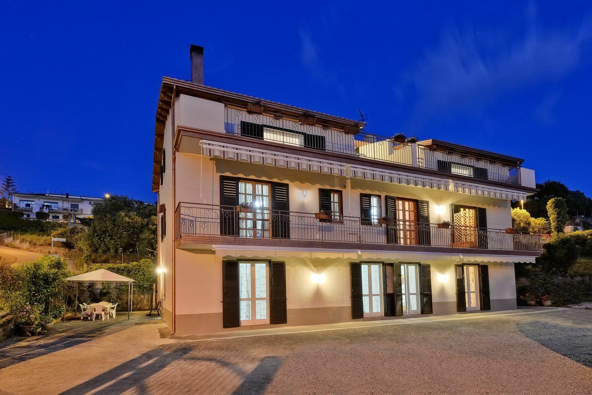 Casa Vacanze Villa Liotta Agropoli Exterior foto